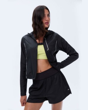 Adanola Lightweight Running Jacket Zwart | 15738-OBGE
